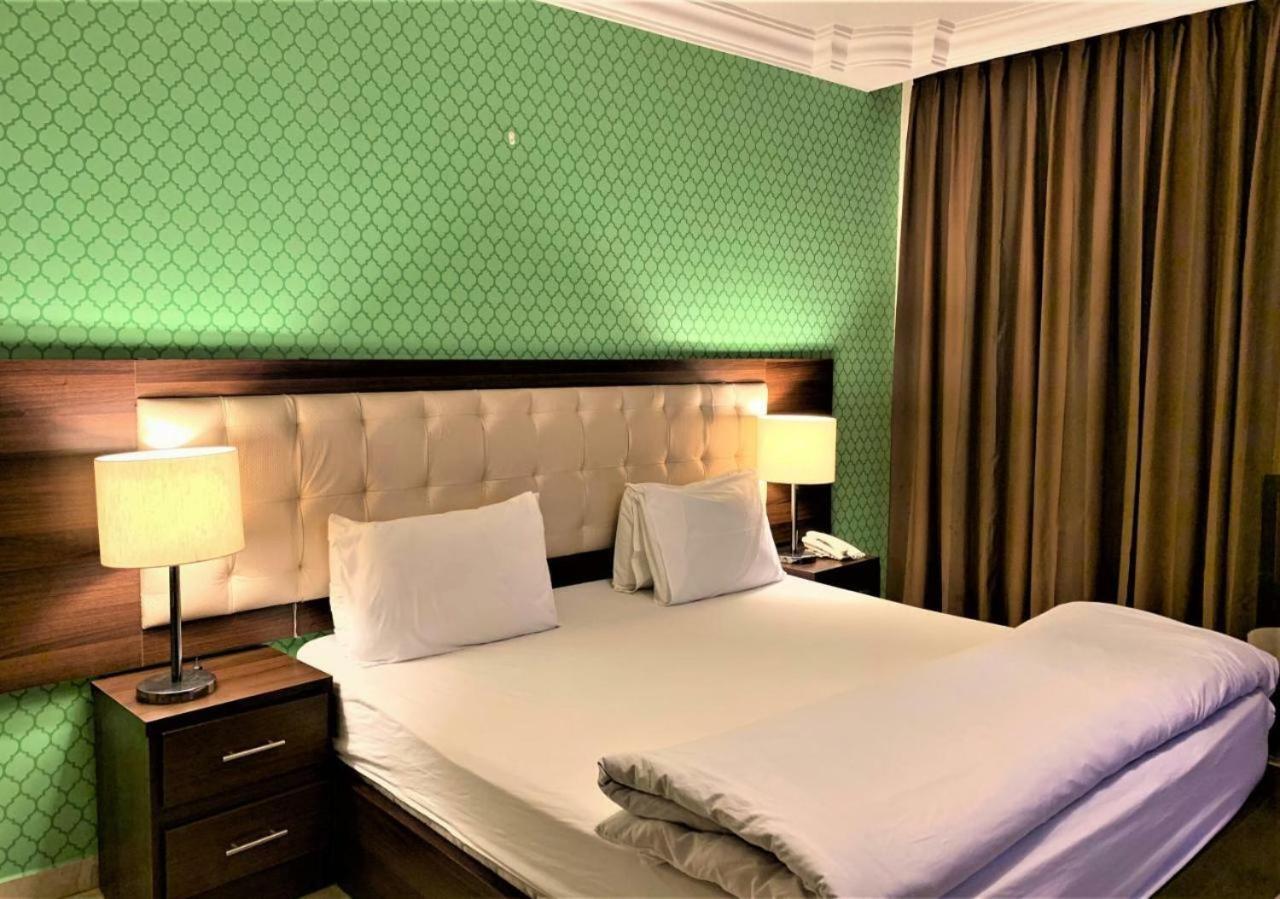 Lancaster Hotel Apartments Dahiet Alrasheed Ammán Kültér fotó