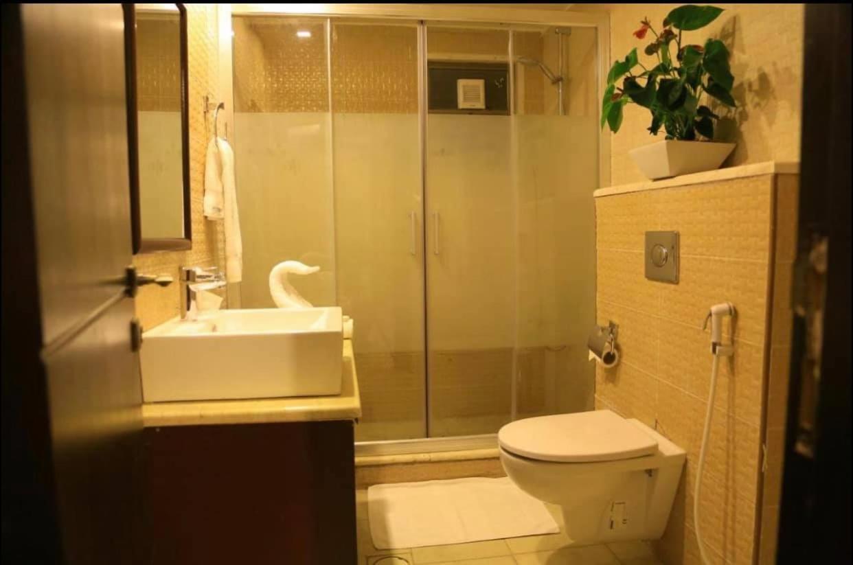 Lancaster Hotel Apartments Dahiet Alrasheed Ammán Kültér fotó